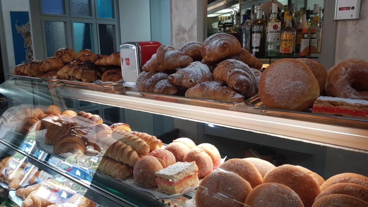 B&B Del Porto Bosa Marina Dış mekan fotoğraf