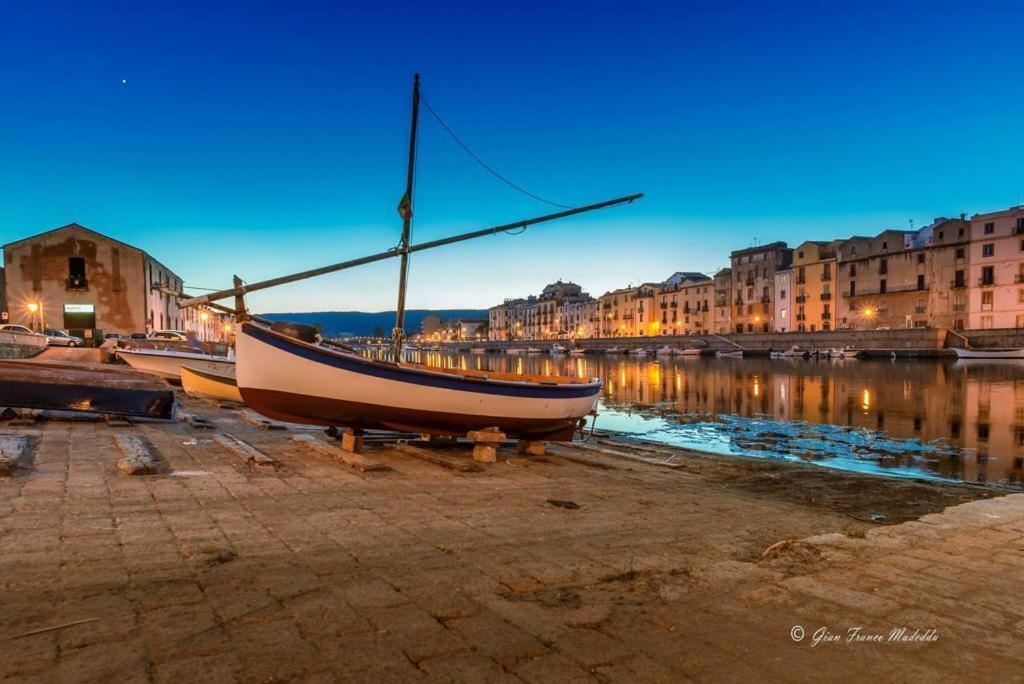 B&B Del Porto Bosa Marina Dış mekan fotoğraf